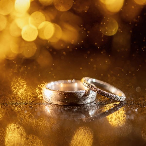 Darwin RexYu Photography provides professional wedding, family, and commercial photography services