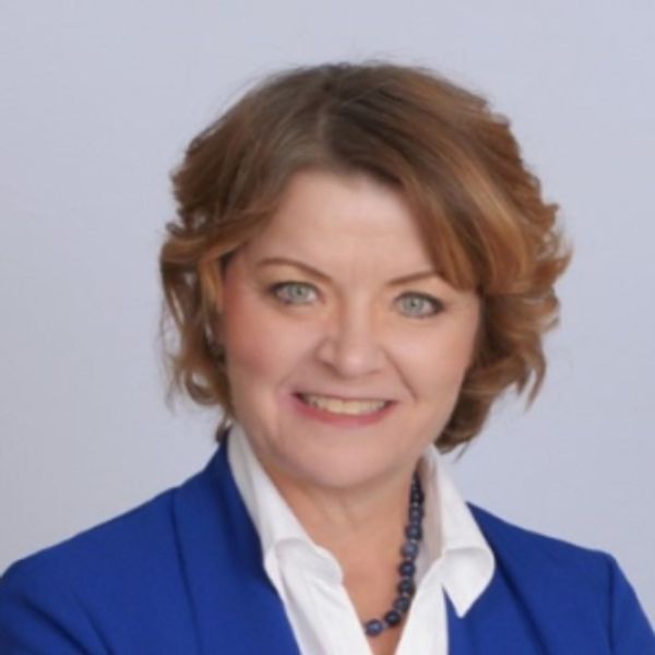 Bonnie Grant testimonial for Stephanie Magurno - Business Advisor & CFO People, process, profits