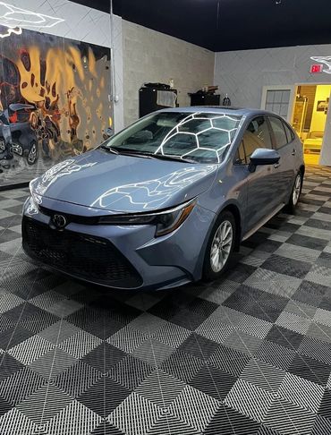2022 Toyota Corolla LE Upgrade Package