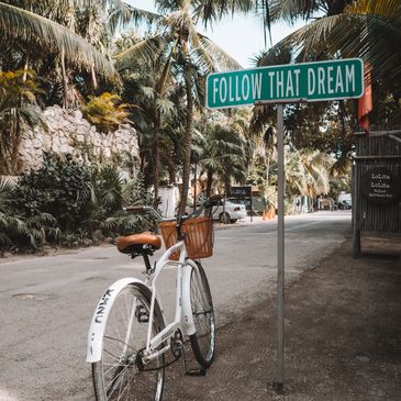 Follow that dream sign, Lolita Lolita, Tulum