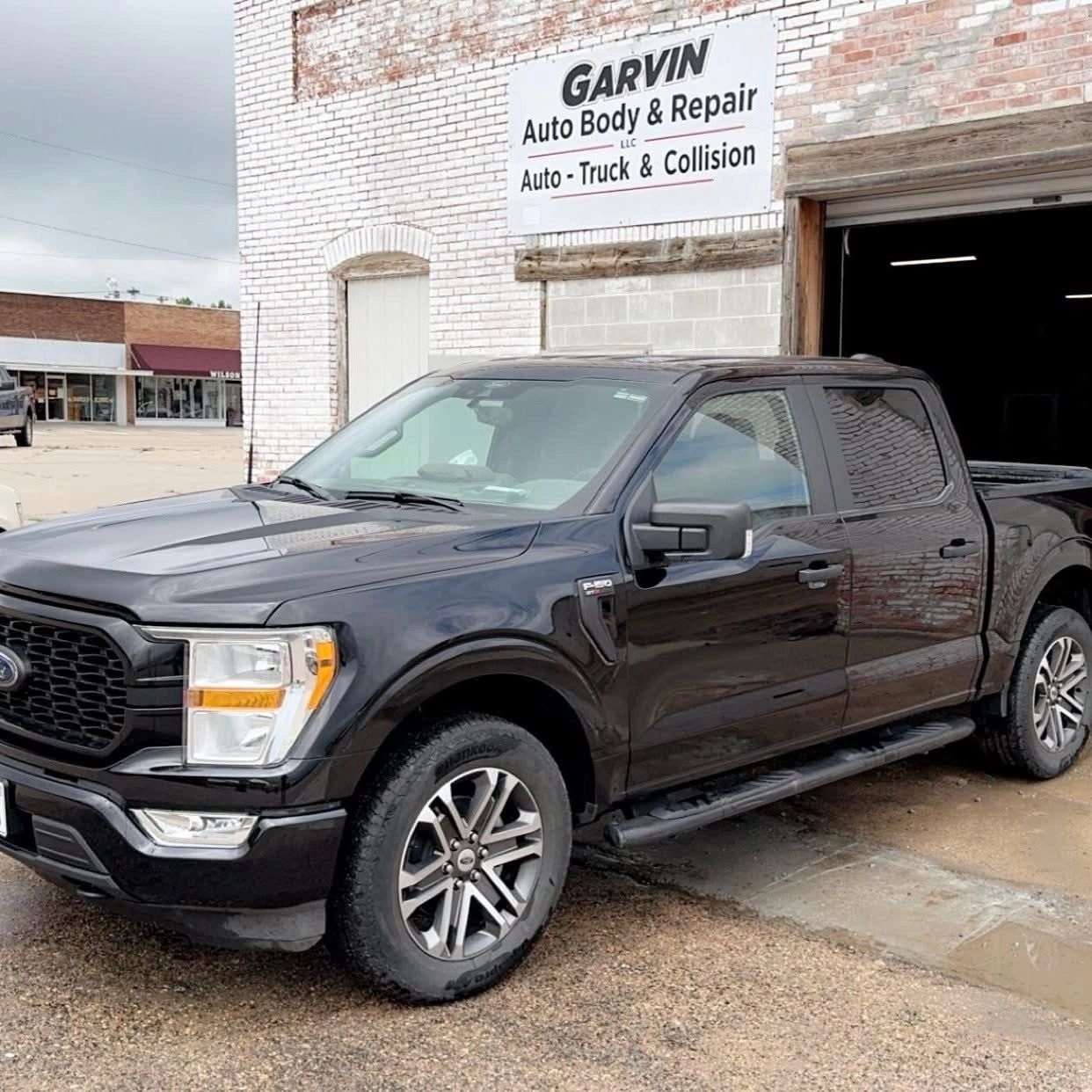 Garvin Auto Body and Repair LLC logo