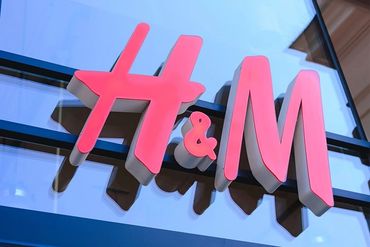 OUTDOOR STORE CUSTOM MADE PLASTIC LETTERS 3D ILLUMINATED LED ACRYLIC LETTER SIGNS LED SIGN 