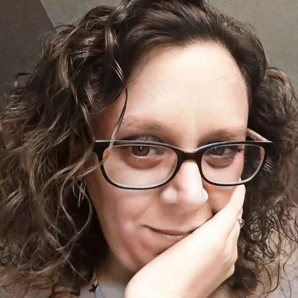 Intuitive healer, SCIO practitioner, energy healer, positive vibes