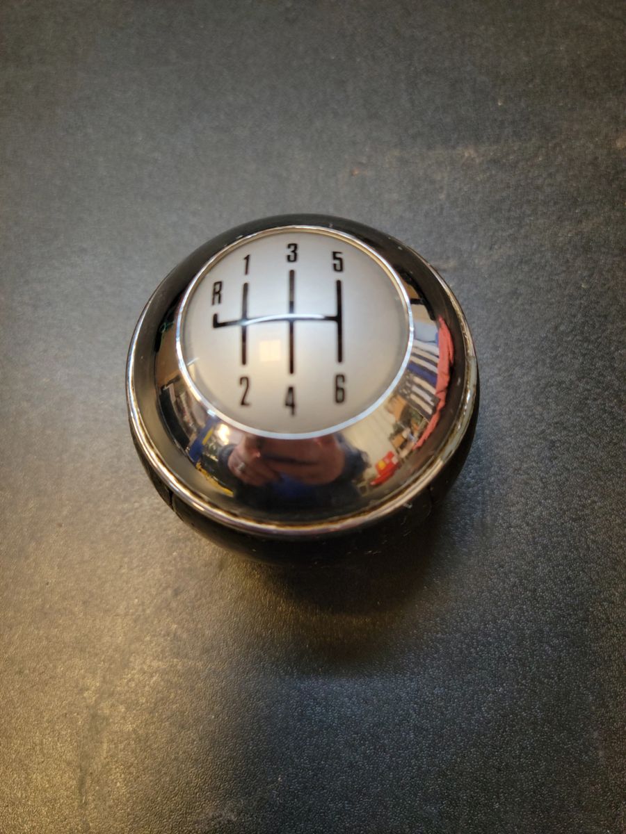 Manual Shifter Knob R53 (20022006 Mini Cooper S Hatchback)