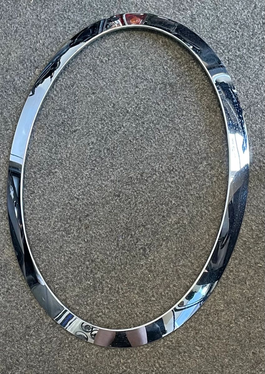 Mini Cooper Right Headlight Bezel Trim F55 F56 F57 51137300632