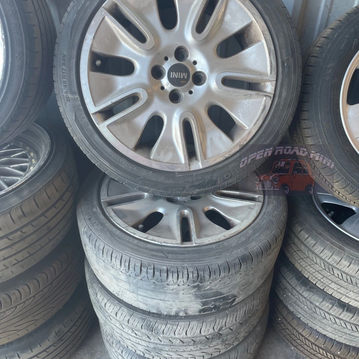 17 Inch Rims Silver Mini Cooper Wheels 17 inch Silver **WE DO NOT SHIP WHEELS - PICKUP ONLY**