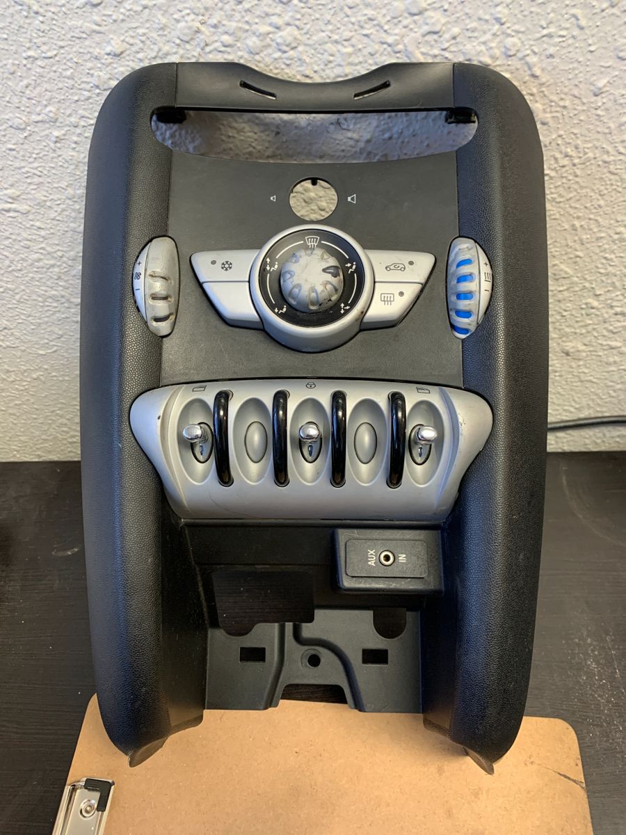 2007-2011 Mini Cooper/Clubman BASE manual AC Control/window switch panel