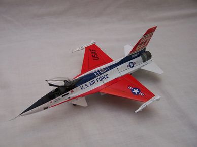 1/72 F-16CCV model