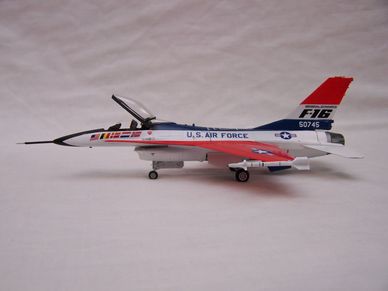 1/72 F-16A model
