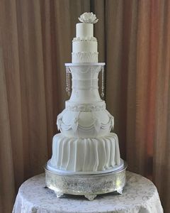 Elegant white wedding cake