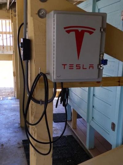 Tesla charger 