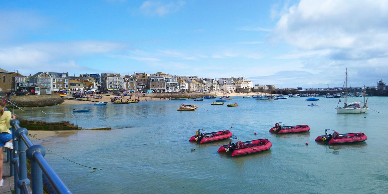 Langridge Holiday Cottages, St Ives
Holiday cottages to rent in Cornwall