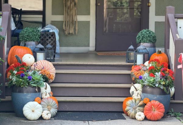 Platinum Porches - Fall Pumpkin Delivery Service