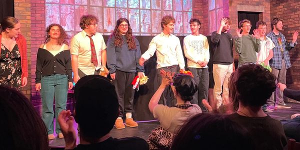 live comedy in chicago, comedy shows, stand up comedy, improv comedy, The Second City