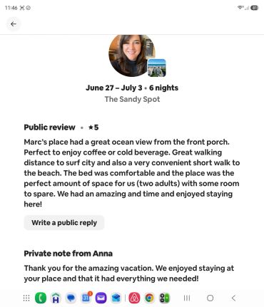 Review praising Marc's oceanfront vacation rental for comfort and location.