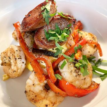 https://img1.wsimg.com/isteam/ip/6ad6ba4d-f818-4fb5-be8e-2e513277cc8e/Shrimp%20and%20Grits%2048.jpg/:/cr=t:0%25,l:0%25,w:100%25,h:100%25/rs=w:365,h:365,cg:true