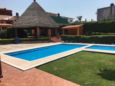 Casa 36 en Oaxtepec con alberca para fin de semana, fiestas y grupos