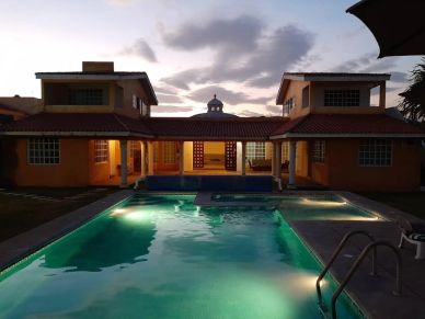 Casa 39 en Oaxtepec con alberca para fin de semana, fiestas y grupos