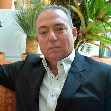 Frank Sánchez. CEO de la Asociación Mexicana del Lujo e impulsor del Instituto Europeo
del Lujo.