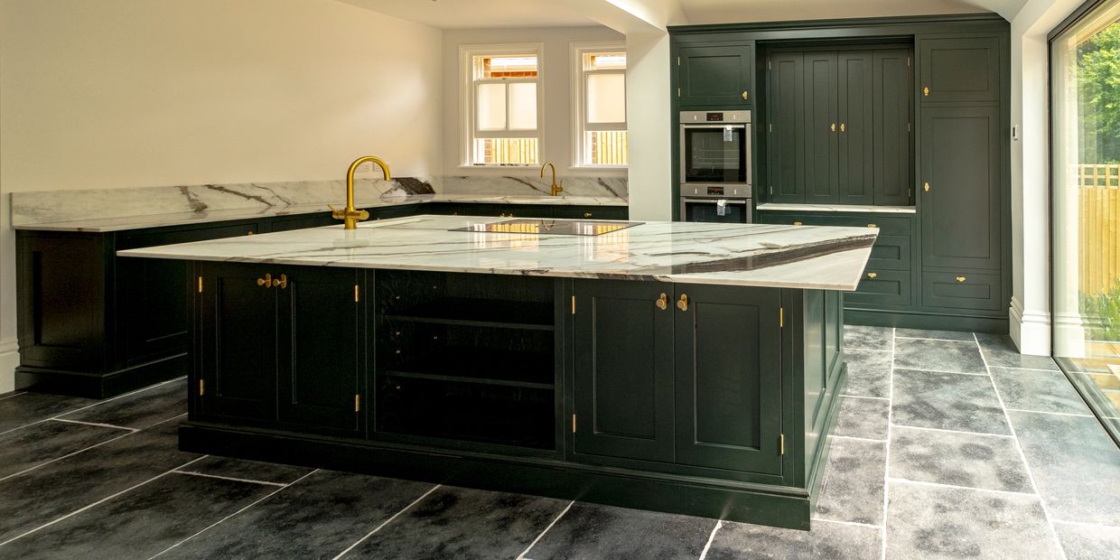 bespoke luxury kitchen tunbridge wells, builder tunbridge wells, builder wadhurst, builder Sevenoaks