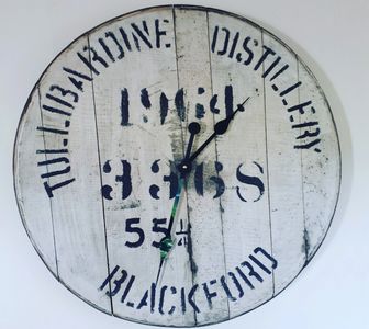 a 1964 tullibardine distillery  barrel top clock by wee dram barrel creations 