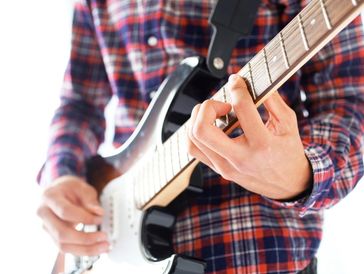 Električna gitara: od ambijentalne nježnosti pop glazbe do snage i moći hard rocka.