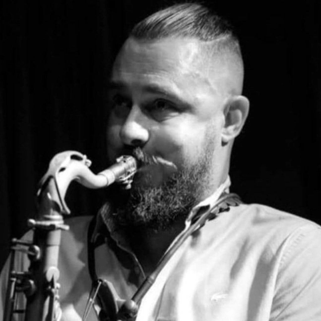 GIANN THOMASINI - professor de Saxofone na OnStage Music and Arts Center em Florianopolis, SC.