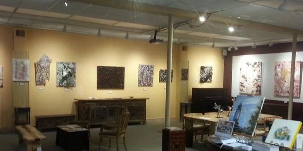 Contemporary art gallery. Original abstract paintings and prints. Also colectable puzzles and books.