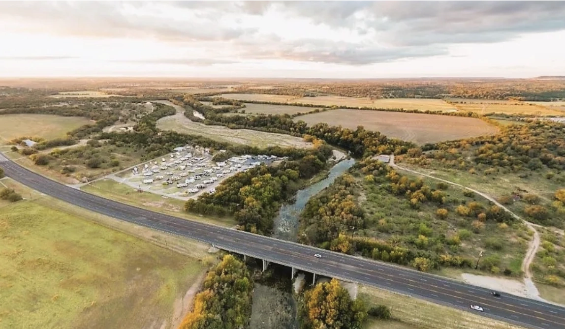 Rocky River RV Resort RV park in Kempner, TX (photo 1)