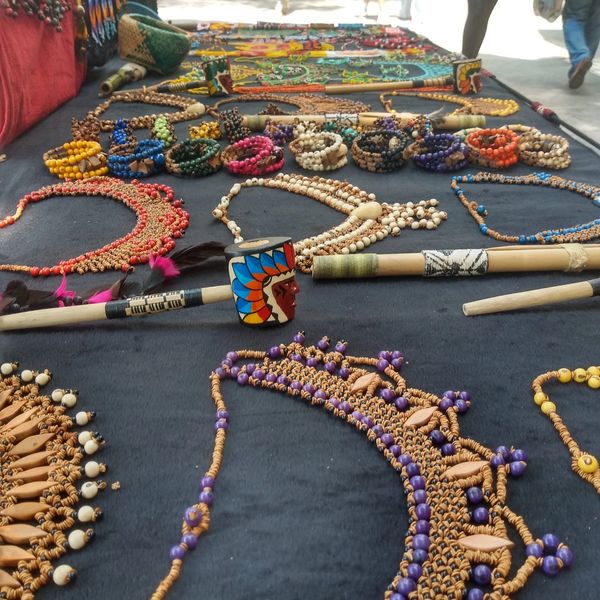 
#artesanatoindigena #artesanatosindigenas #bohodecor #portoseguro #rustico #povosindigenas #culturaindigena #indigena #indigenousart #indigenas #indígenas #povosoriginarios #caraiva #homelovers #portosegurobahia #artebrasil #indígena #povosindígenas #resistenciaindigena #indigenasdobrasil #oquefazeremportoseguro #decoraçãorustica #brincosindigenas
.
.
.
Created by Inflact Hashtags Generator