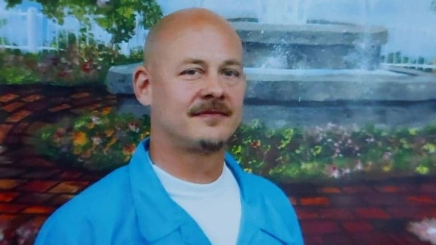 Free Joe Stock Profile Innocent picture headshot man home inmate prison murder wrongful conviction