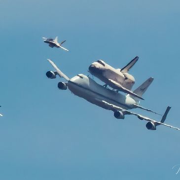 Endeavor Shuttle, escort fighters, Jet Propulsion Laboratory, Pasadena, September 21, 2012