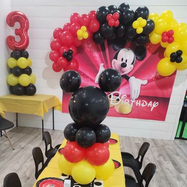 Bright colorful party balloons to go party decor balloon garland