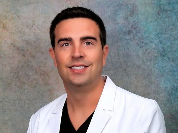 dr. zach trillet, dentist near me, dr. trillet, dental near me, smile doctor, caring dentist, dds