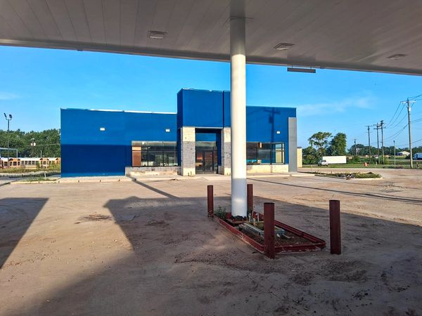 Ocean convenience stores in Crockett Texas