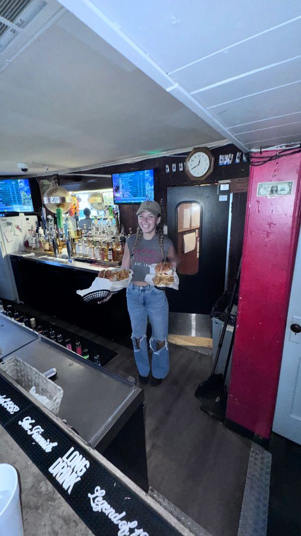 Bar photo 2