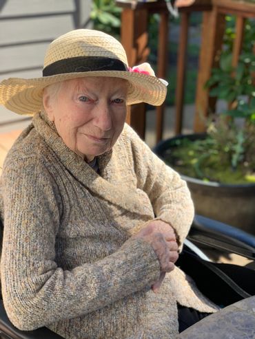 shade hat for the sun and seniors at Suncrest adult care home west Linn Oregon 