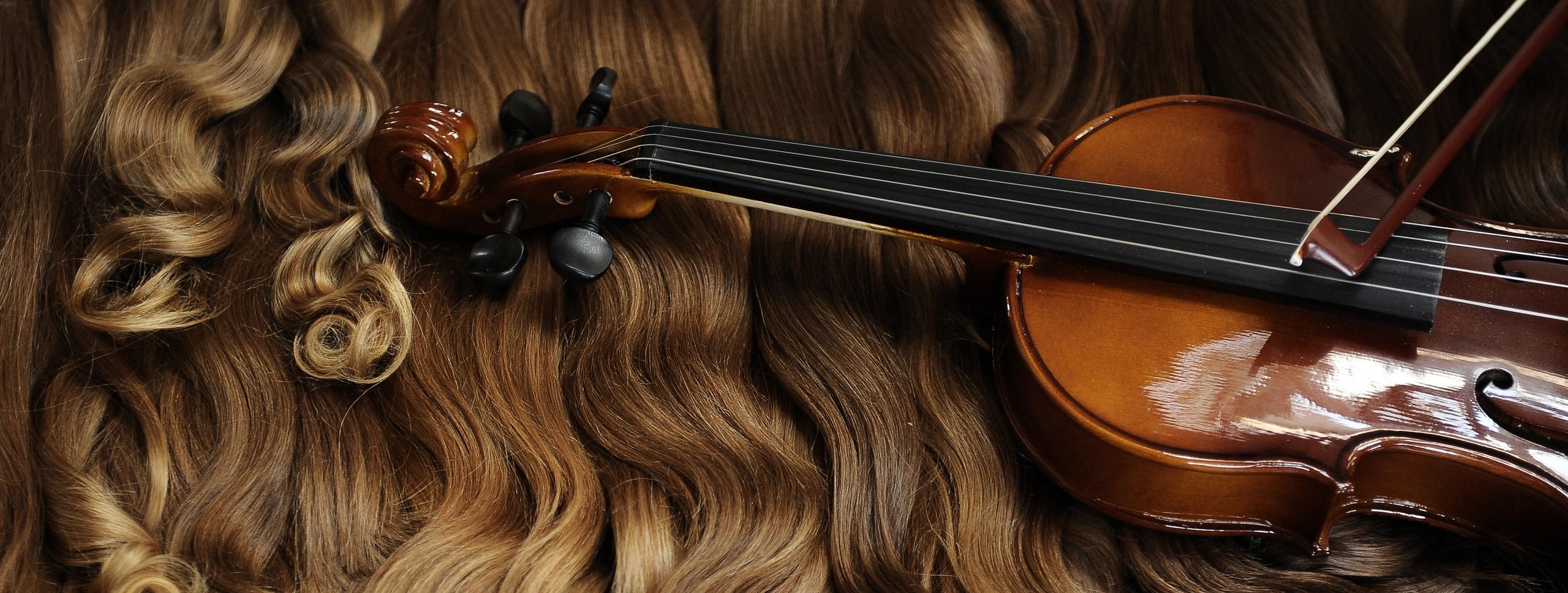 Play with the Hair !!!