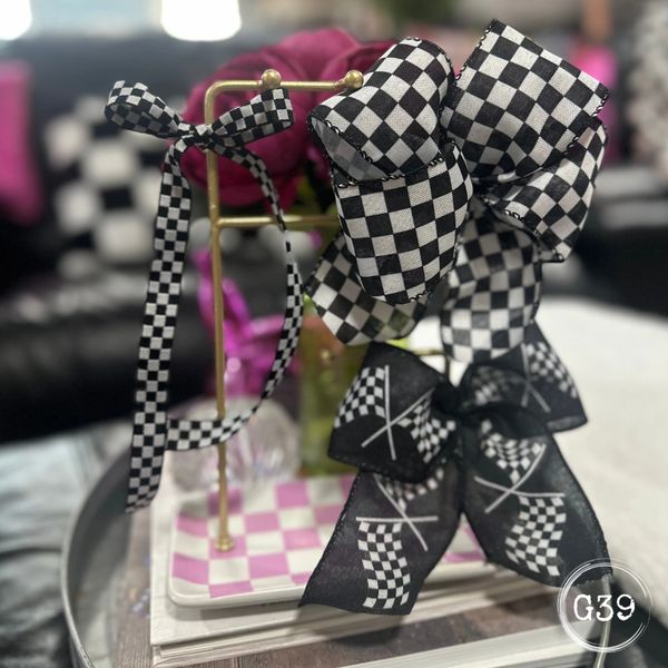 Handmade Bows by Courtney