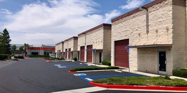 A beautiful parking space with commercial buildings