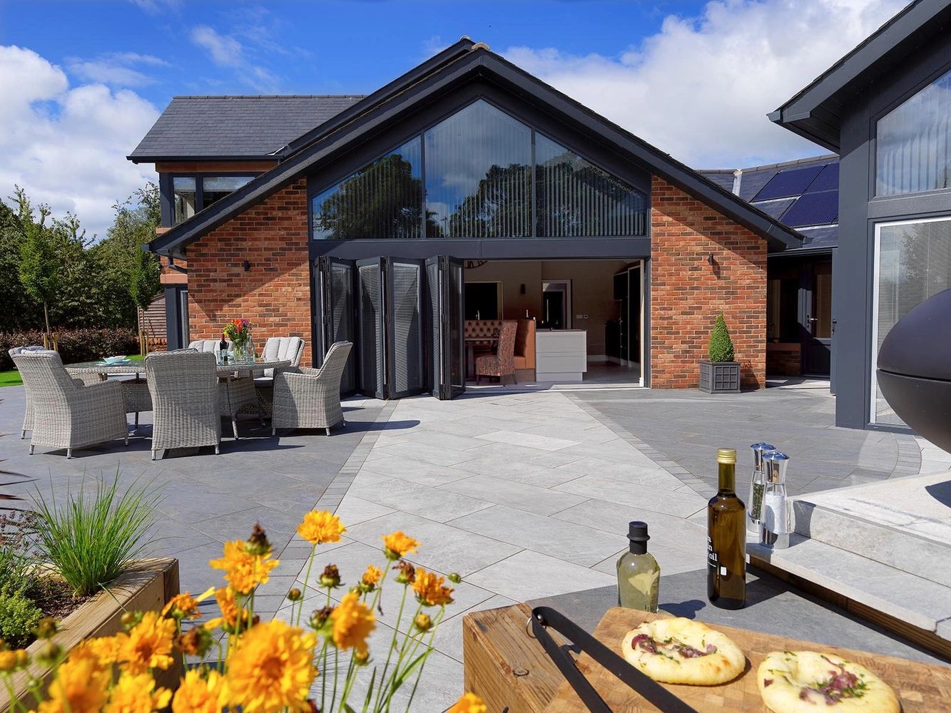 Building Contractor Shaun Marston Building Management Ltd