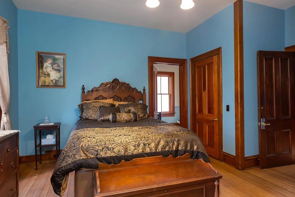Goodhart's Inn on Central Wellsboro, Bed and Breakfast, Airbnb