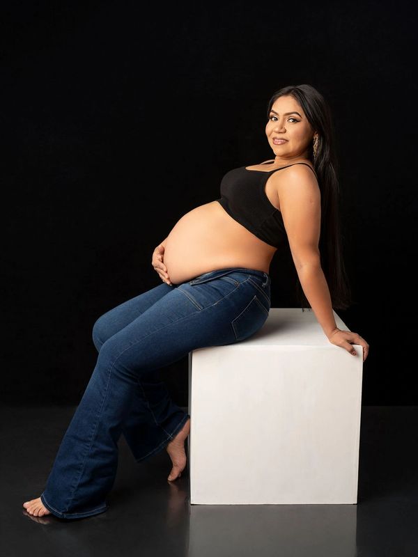 Maternity Photoshoot
Pregnancy Photoshoot
Germantown, MD. DMV