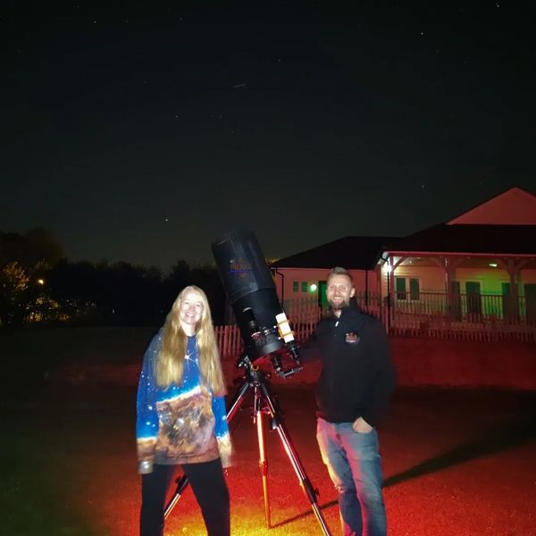 Astronomer Jordan Mansfield & Astrophysicist Dr Sarah Crick under the night sky in Hampshire