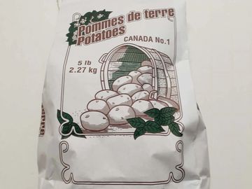Bag of Canada No. 1 potatoes weighing 5 pounds.