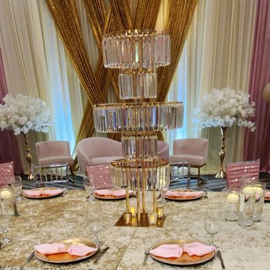 Chandelier Centerpiece.jpg