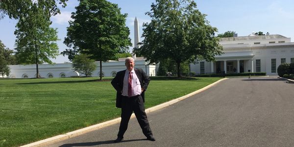 Ralph Benko leaving he White House
