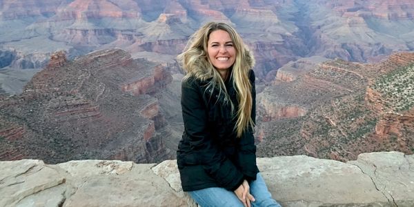 Holistic Therapy, Reiki Healing, Yoga, Meditation, Chakra Balancing, Intuitive, Spiritual, Zenzi