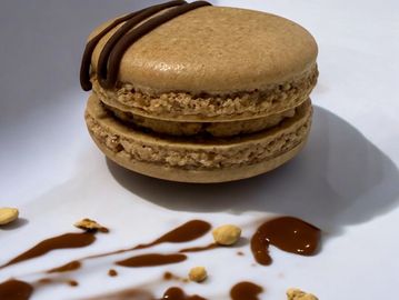 chocolate peanut butter macarons, pb macarons, fresh Italian pastries, randazzos pastries, cookies