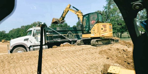 Excavating Contractor- site preparation, land clearing, grading in Springfield, TN / Nashville, TN